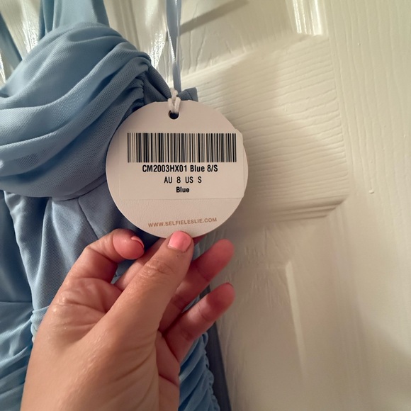 Selfie Leslie Blue Bodycon Midi Dress Sweetheart Neckline - Picture 6 of 7